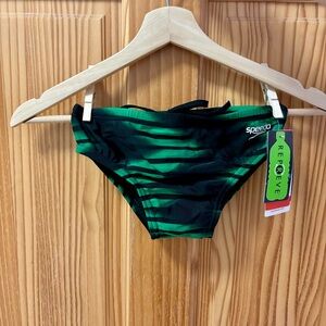 NWT Speedo Sharp Turn Eco ProLT green black competition swim trunks briefs M 28